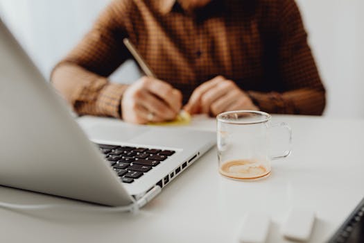 Los autónomos realizarán sus trámites por vía electrónica ...